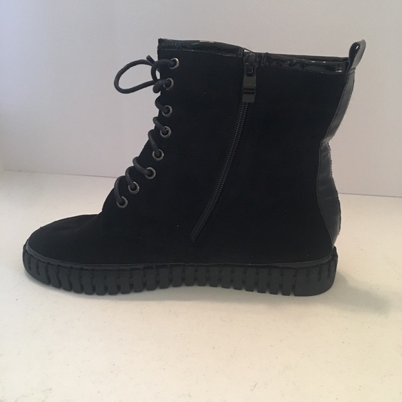 Italina Lace Up side zip bootie - Picture 3 of 6